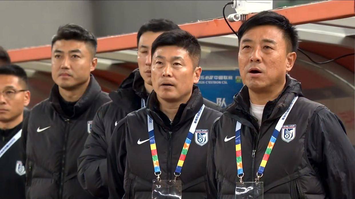 冯劲是来养老的，斯坦丘轻伤不下火线，大连迎来两连主场，冲击4连胜