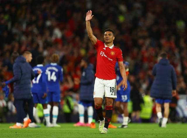 阿兰赫顿赞扬卡里克的战术能力，卡塞米罗找回皇马时期的定位